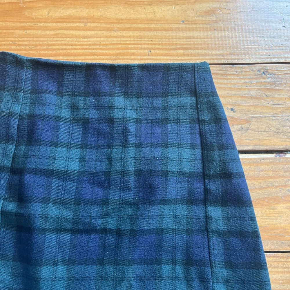 (558) BRANDY MELVILLE SKIRT - Picture 3 of 5